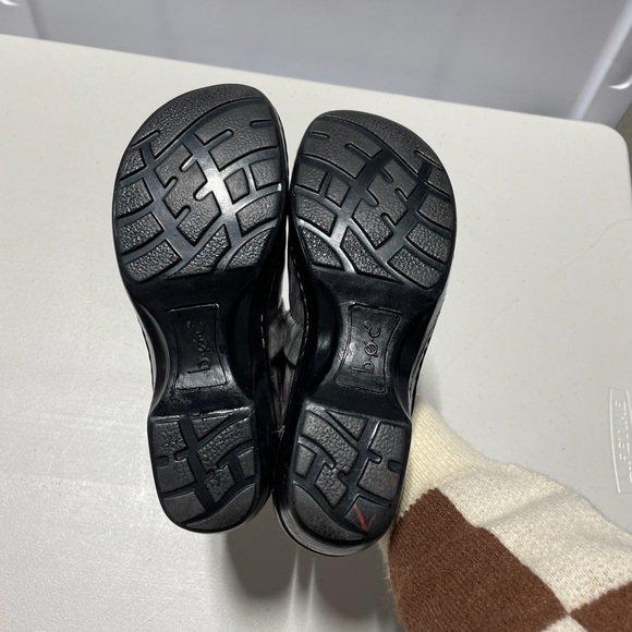 BOC Born Peggy Gray Croc Skin Embossed Slip On Wedge Clog Women Size 7.5 - Picture 7 of 7